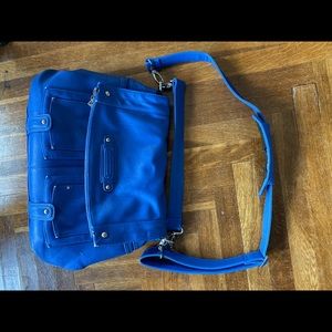 I got a new camera bag and no longer use this one